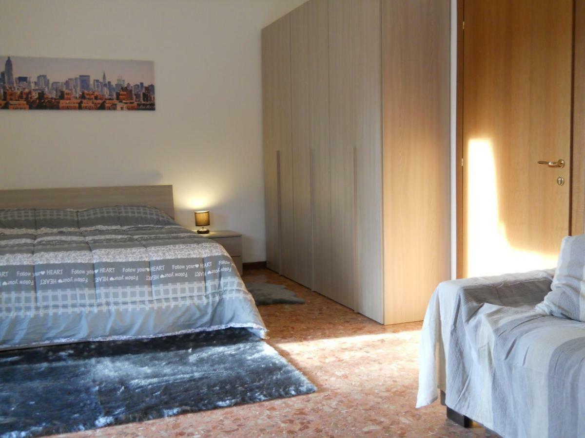 Lo Scoiattolo Bed and Breakfast Verona Exterior foto