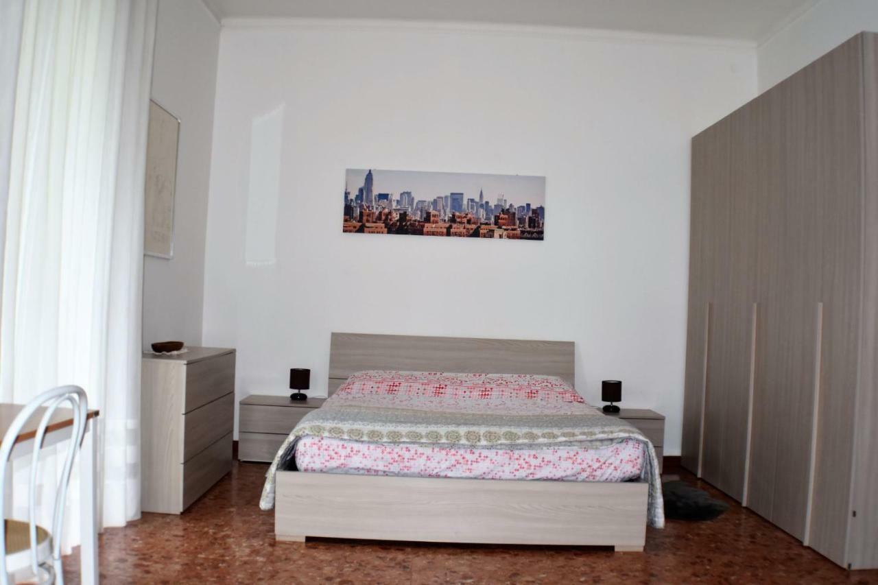 Lo Scoiattolo Bed and Breakfast Verona Exterior foto